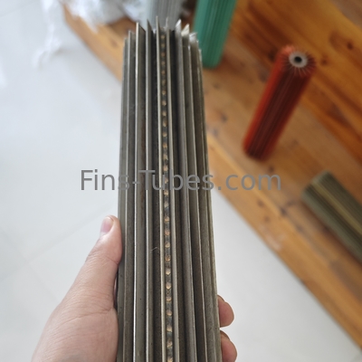 DELLOK Longitudinal Fin Tube with 19mm OD 400°C Temperature Rating Threaded Connection for Root (ডিলোক লংটিচুডিনাল ফিন টিউব) রুটের জন্য থ্রেডেড সংযোগ